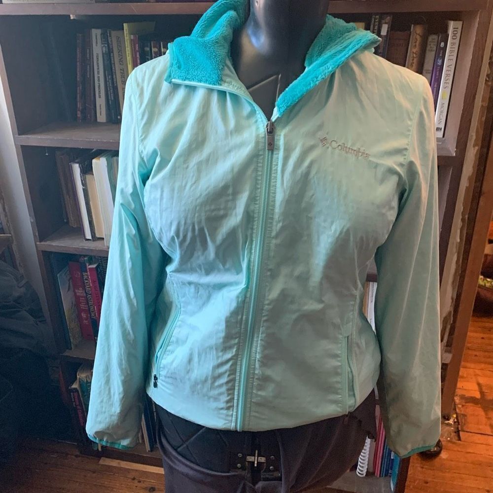 Columbia S light blue minky lined gorpcore slicker jacket